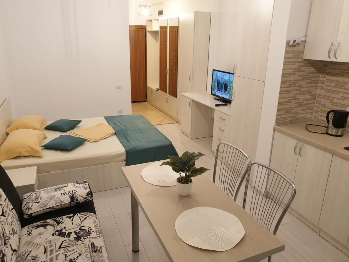Midada Cazino Mamaia Daire Dış mekan fotoğraf